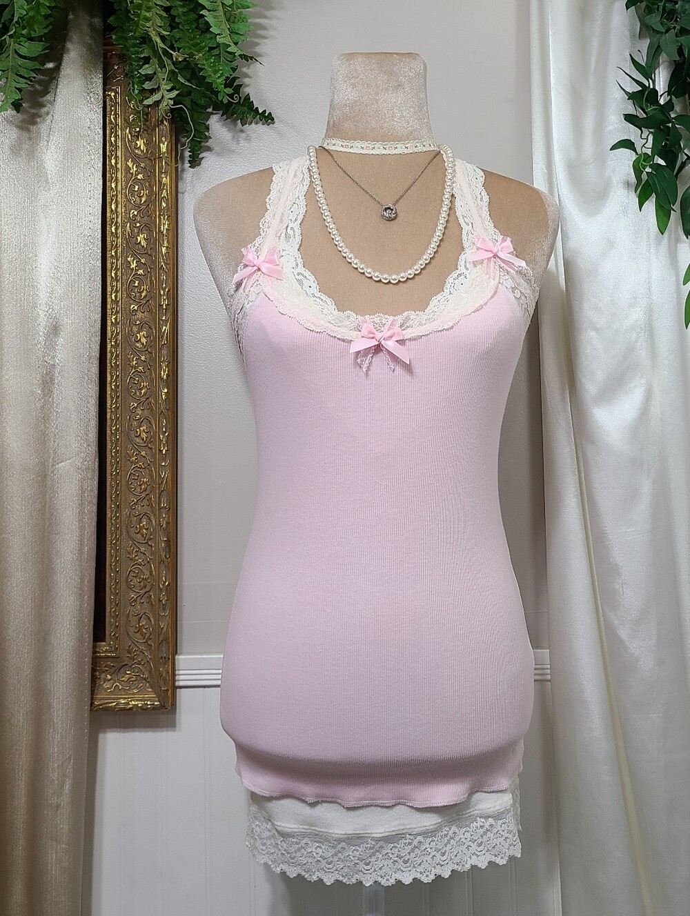 ♡ Y2K ♡ Abercrombie And Fitch Baby Pink Lace Razorback Cami Tank Top Vintage